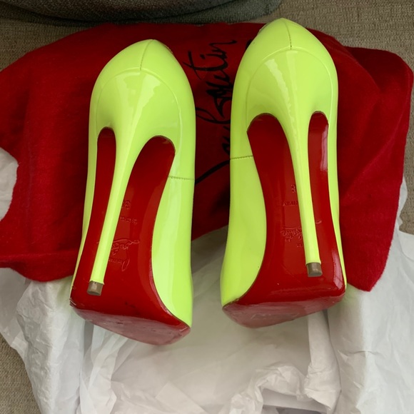 Christian Louboutin So Kate shipping condition - Picture 2 of 5